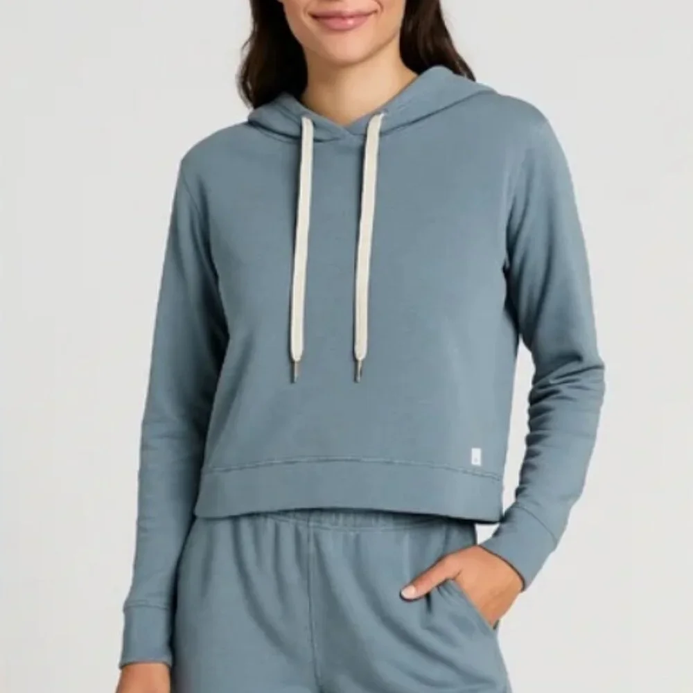 Vuori Halo Essential DreamKnit Performance Hoodie – Blue XS - Picture 2 of 5